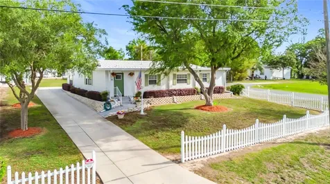 111 Mark Avenue Lady Lake FL 32159