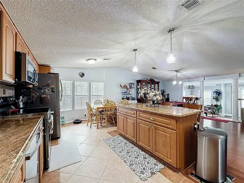 111 Mark Avenue Lady Lake FL 32159