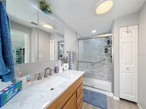 111 Mark Avenue Lady Lake FL 32159