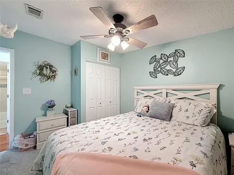 111 Mark Avenue Lady Lake FL 32159