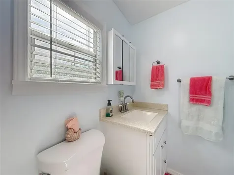 111 Mark Avenue Lady Lake FL 32159