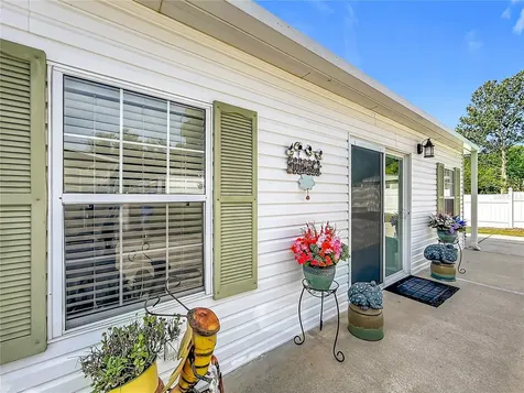 111 Mark Avenue Lady Lake FL 32159