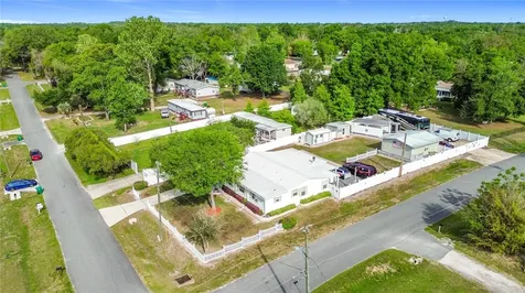 111 Mark Avenue Lady Lake FL 32159