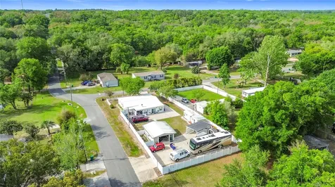 111 Mark Avenue Lady Lake FL 32159