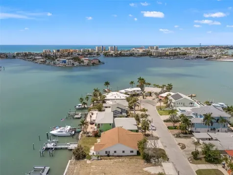 811 Bay Point Drive Madeira Beach FL 33708