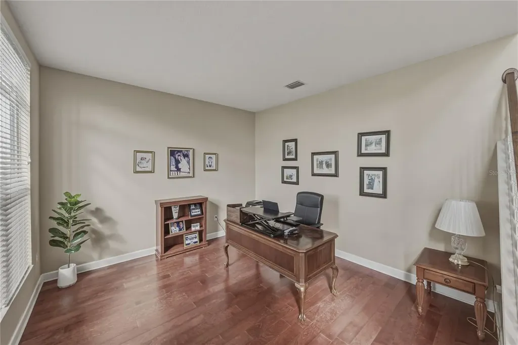 5104 Whispering Leaf Trail Valrico FL 33596