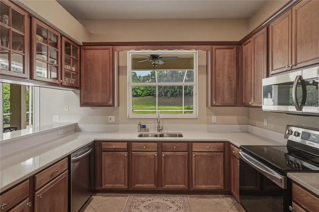 5104 Whispering Leaf Trail Valrico FL 33596