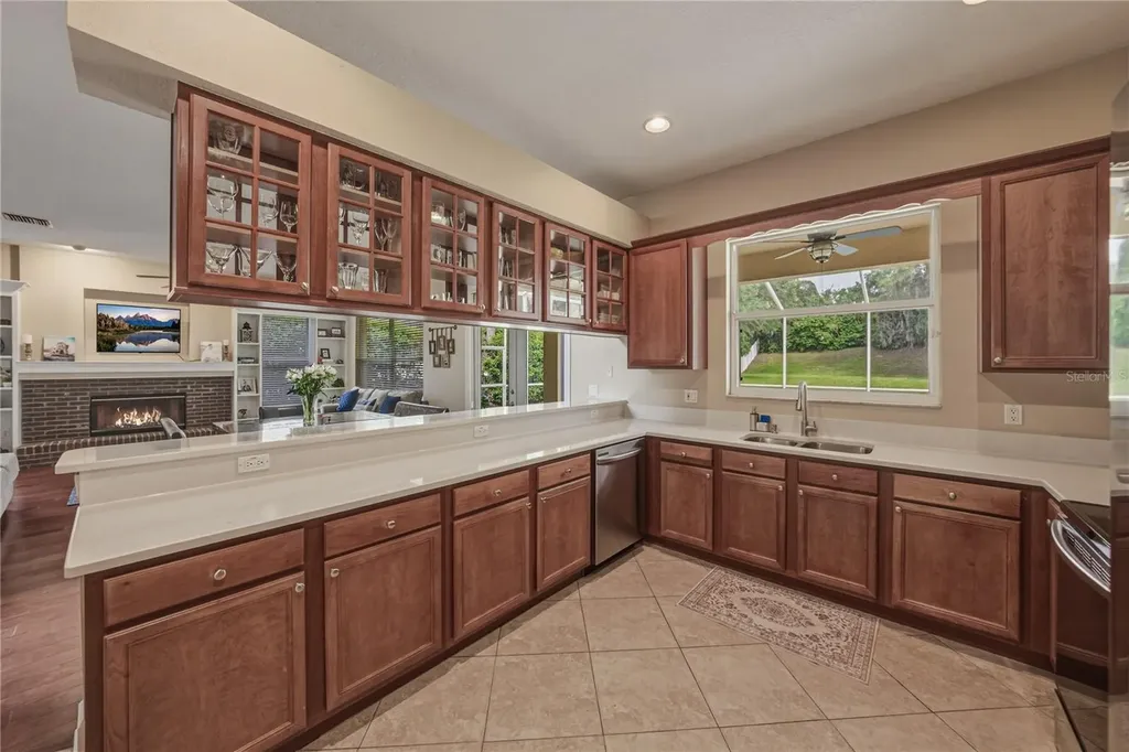 5104 Whispering Leaf Trail Valrico FL 33596