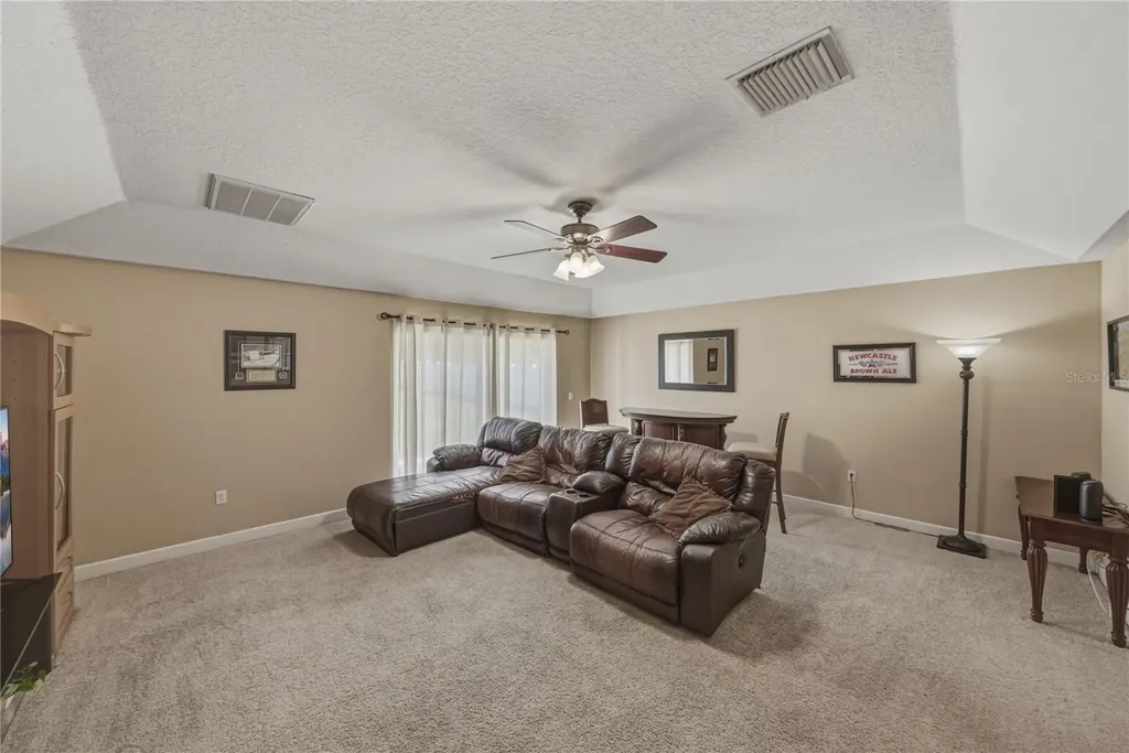 5104 Whispering Leaf Trail Valrico FL 33596