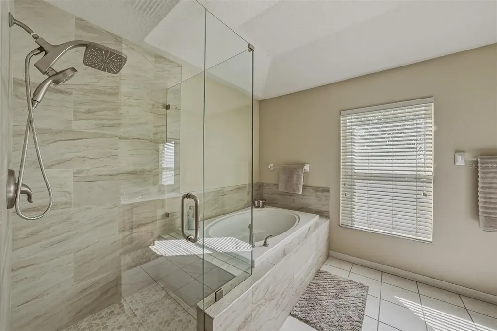 5104 Whispering Leaf Trail Valrico FL 33596