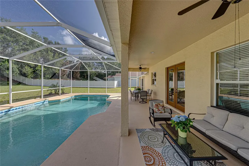 5104 Whispering Leaf Trail Valrico FL 33596