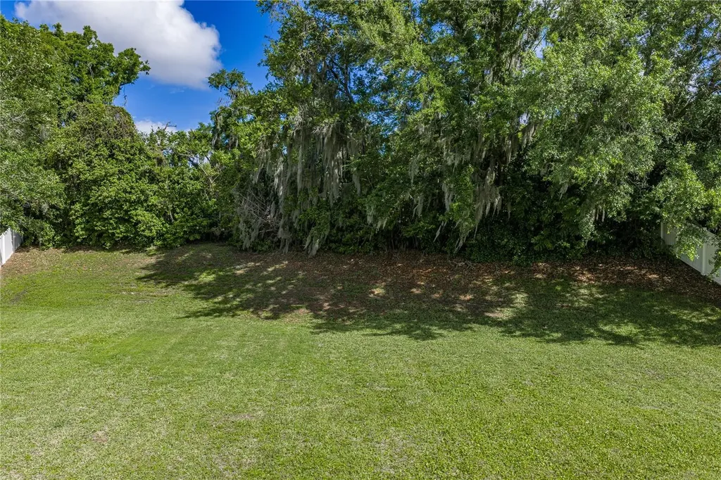 5104 Whispering Leaf Trail Valrico FL 33596