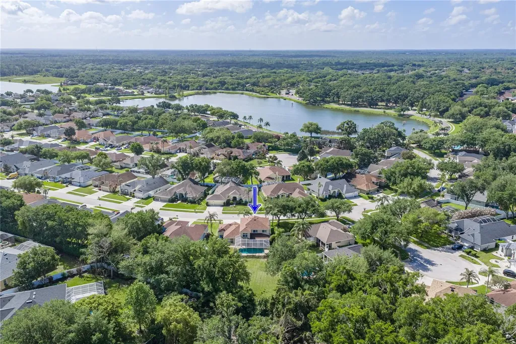 5104 Whispering Leaf Trail Valrico FL 33596