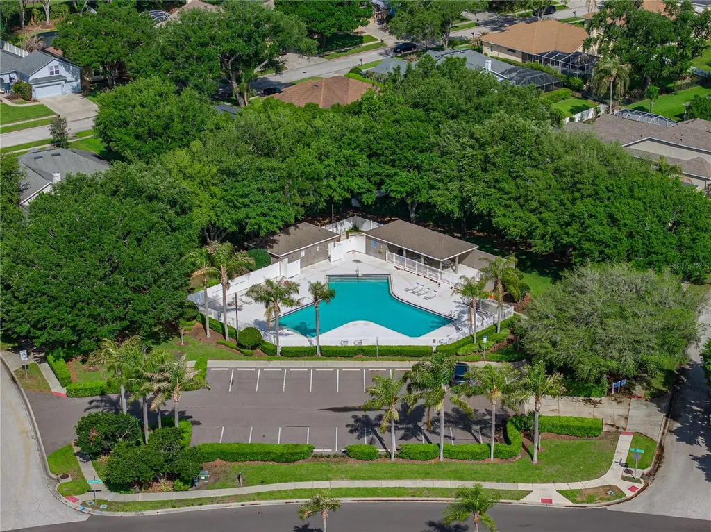 5104 Whispering Leaf Trail Valrico FL 33596