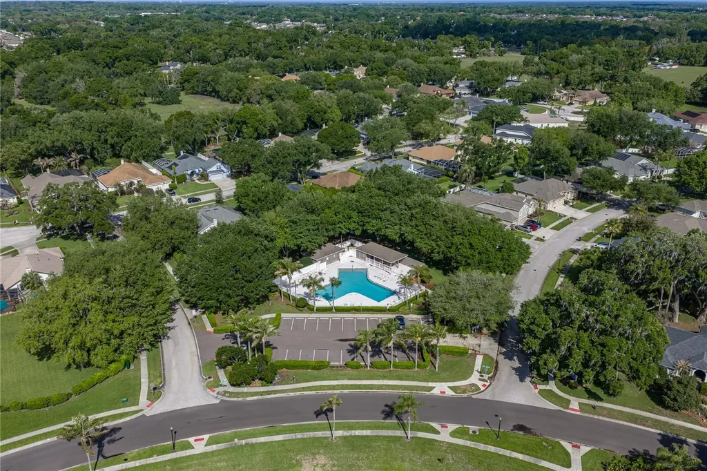 5104 Whispering Leaf Trail Valrico FL 33596