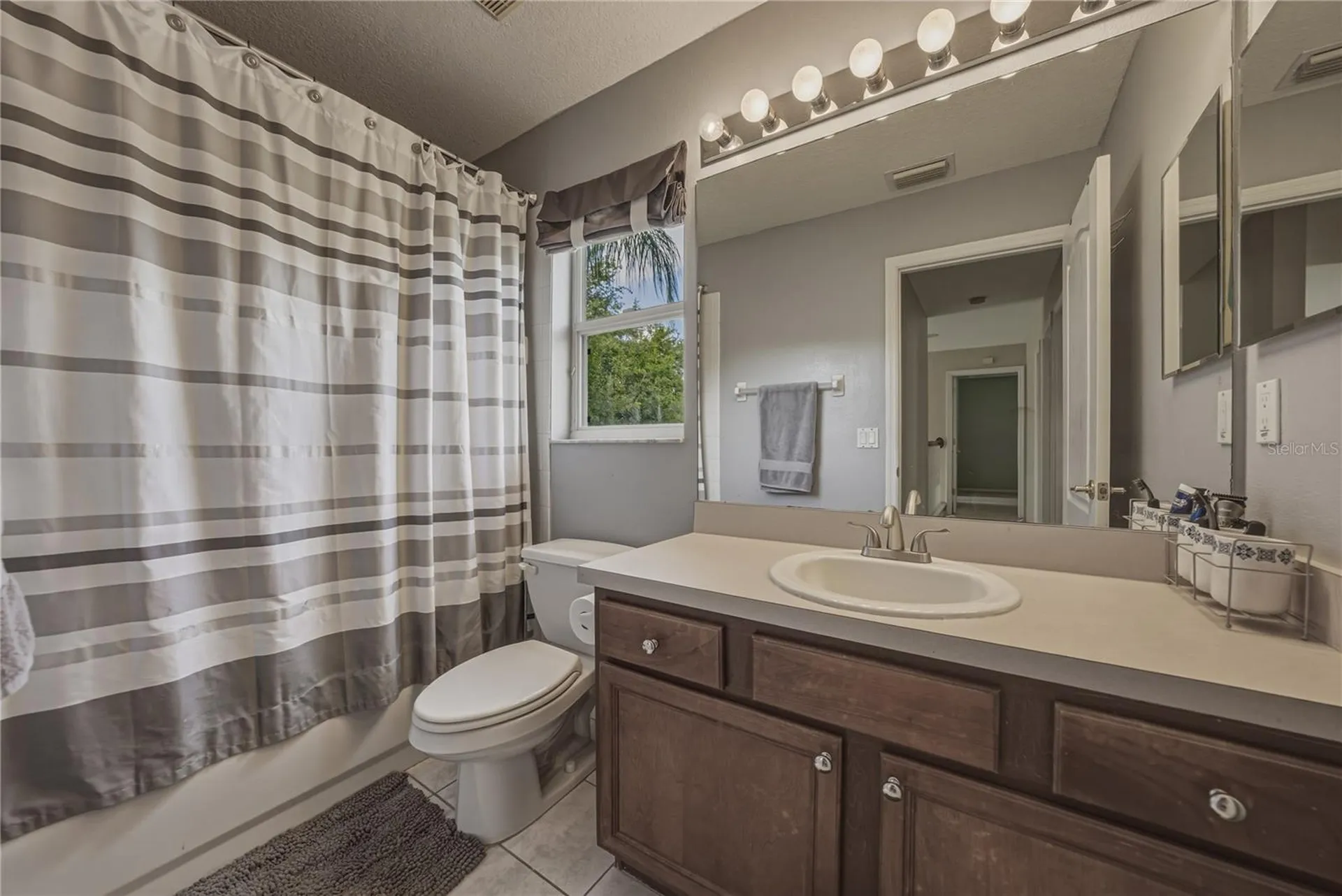5104 Whispering Leaf Trail Valrico FL 33596