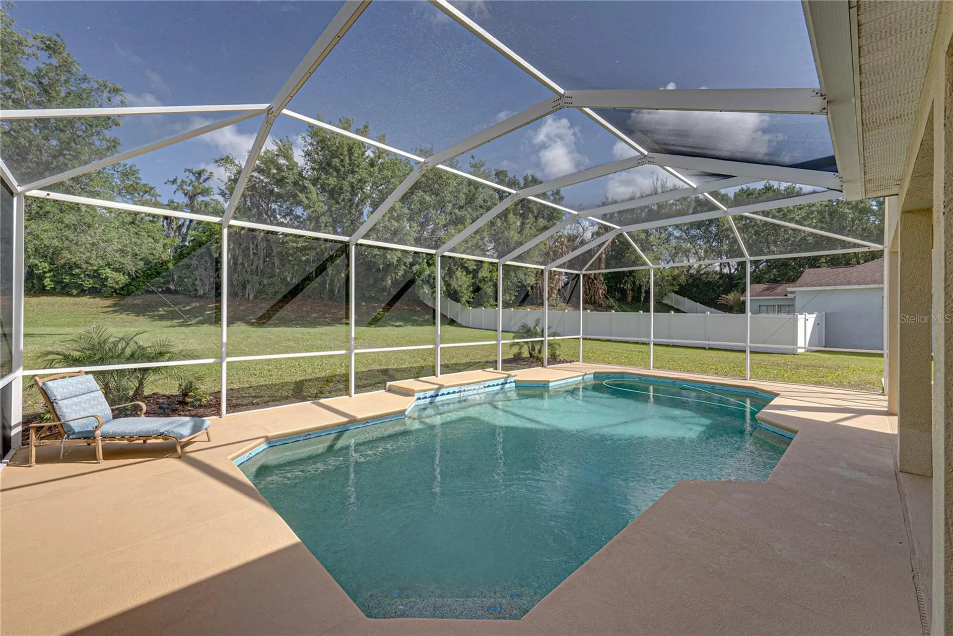 5104 Whispering Leaf Trail Valrico FL 33596