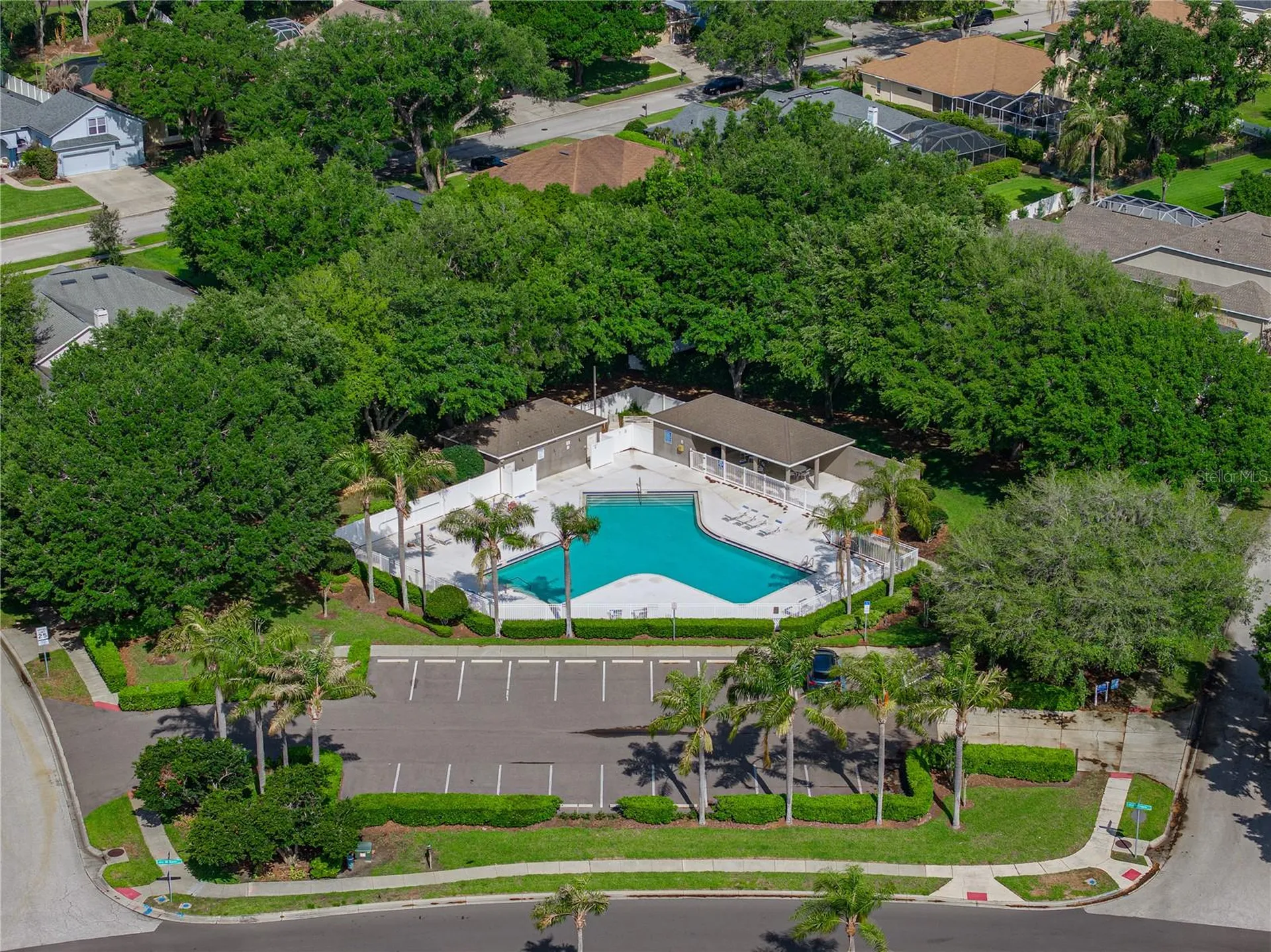 5104 Whispering Leaf Trail Valrico FL 33596