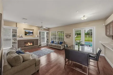 5104 Whispering Leaf Trail Valrico FL 33596