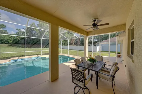 5104 Whispering Leaf Trail Valrico FL 33596