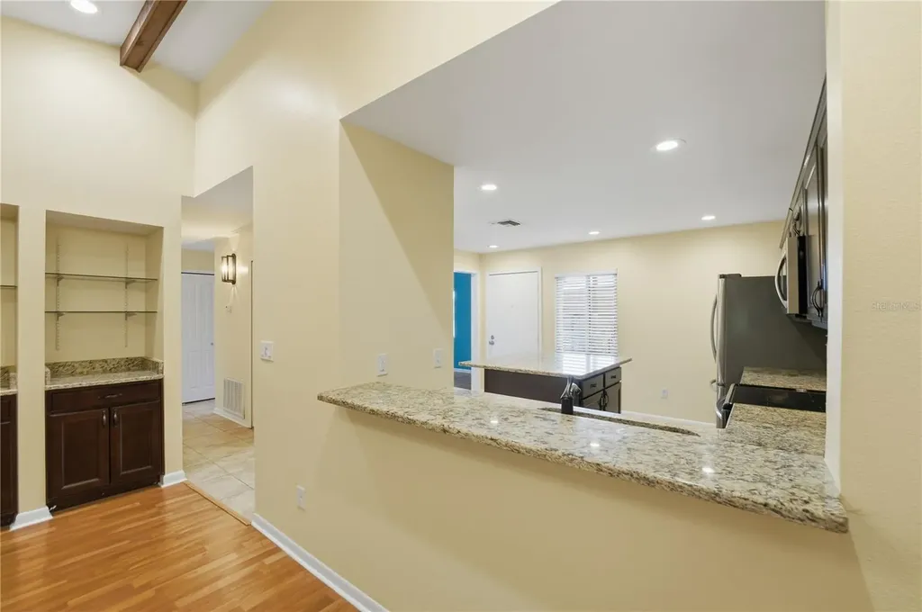 16 Escondido Circle Altamonte Springs FL 32701