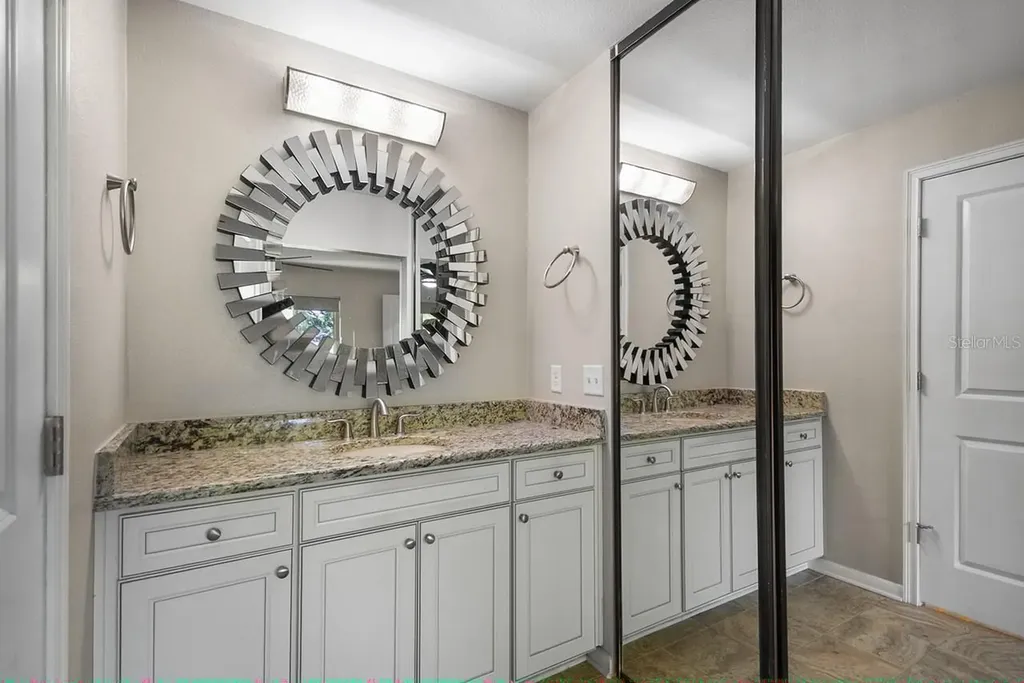 16 Escondido Circle Altamonte Springs FL 32701