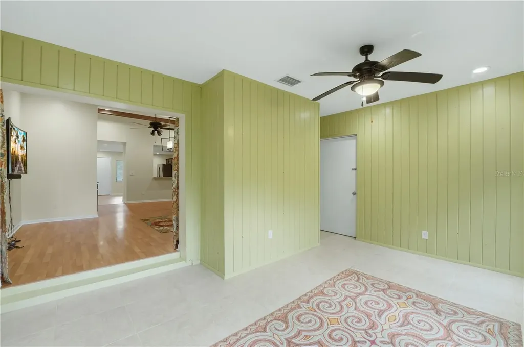 16 Escondido Circle Altamonte Springs FL 32701