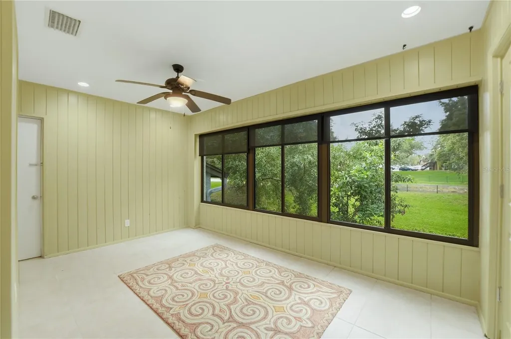 16 Escondido Circle Altamonte Springs FL 32701