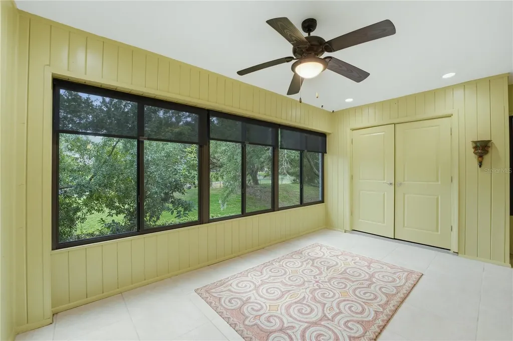 16 Escondido Circle Altamonte Springs FL 32701