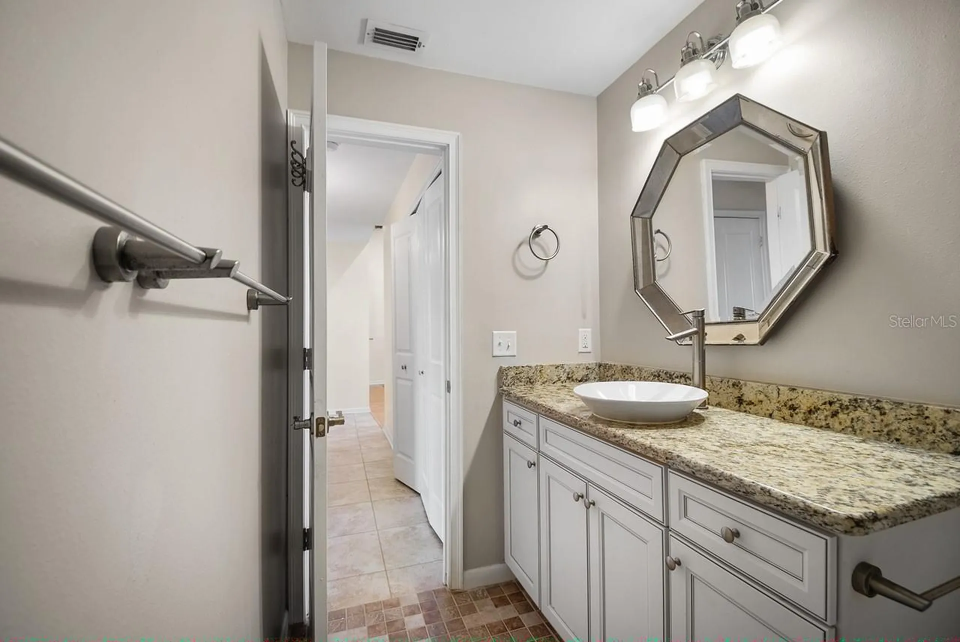 16 Escondido Circle Altamonte Springs FL 32701