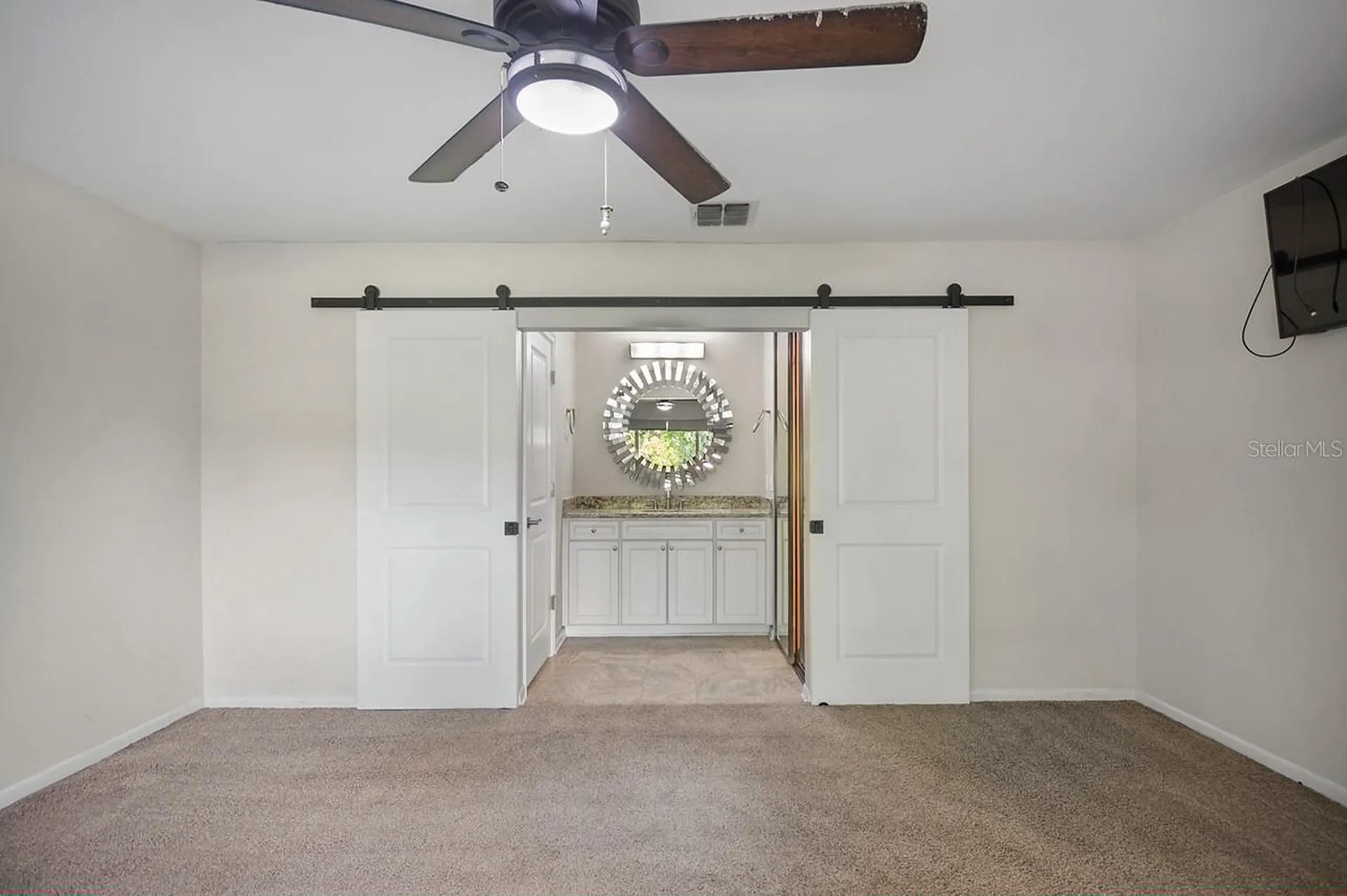 16 Escondido Circle Altamonte Springs FL 32701