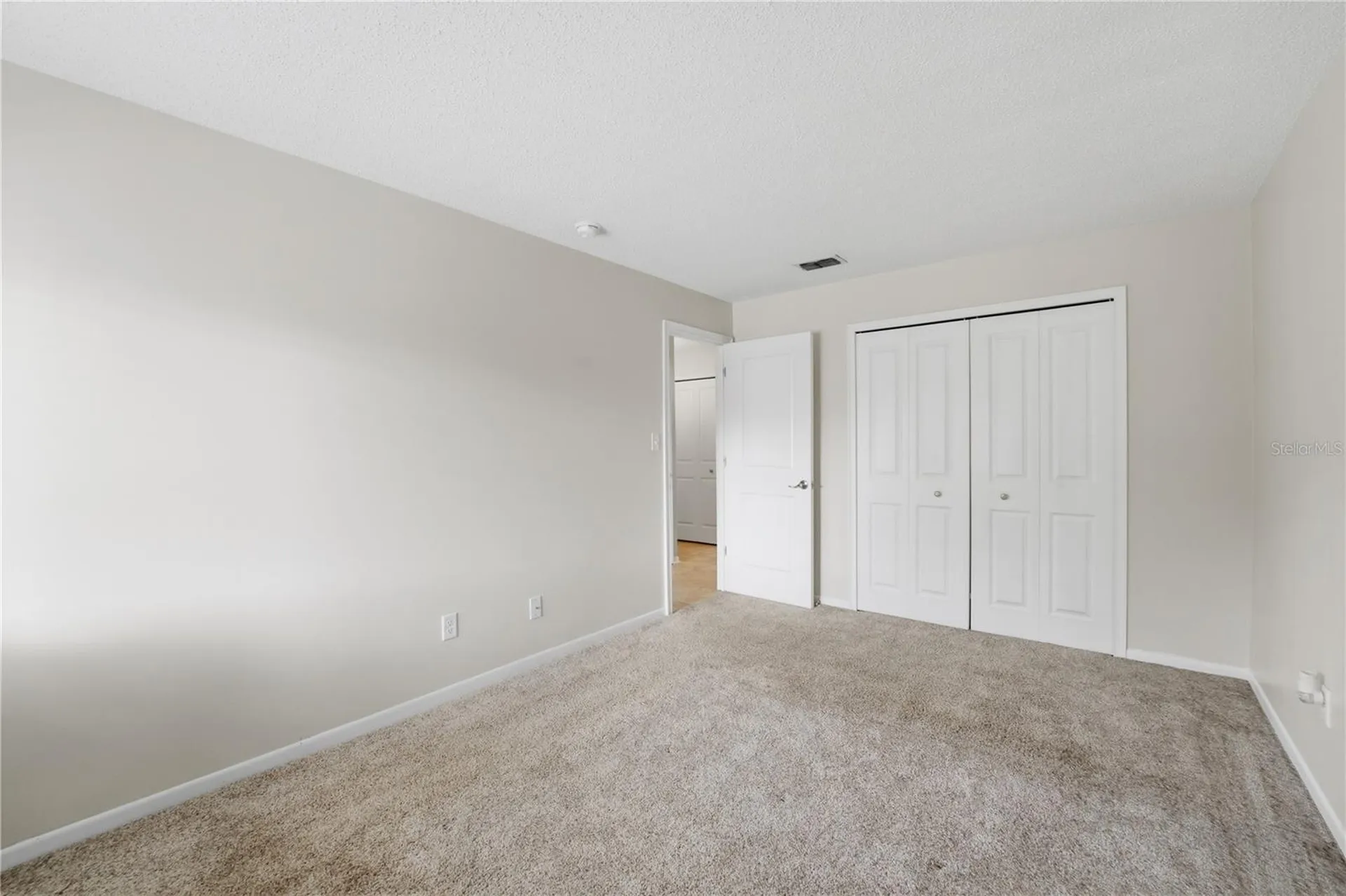16 Escondido Circle Altamonte Springs FL 32701