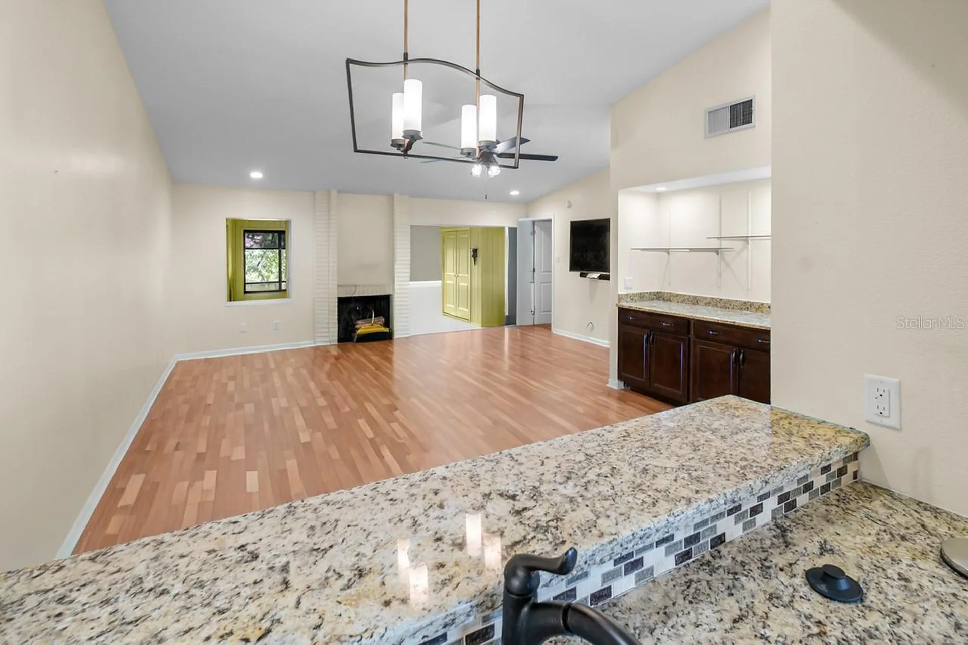 16 Escondido Circle Altamonte Springs FL 32701