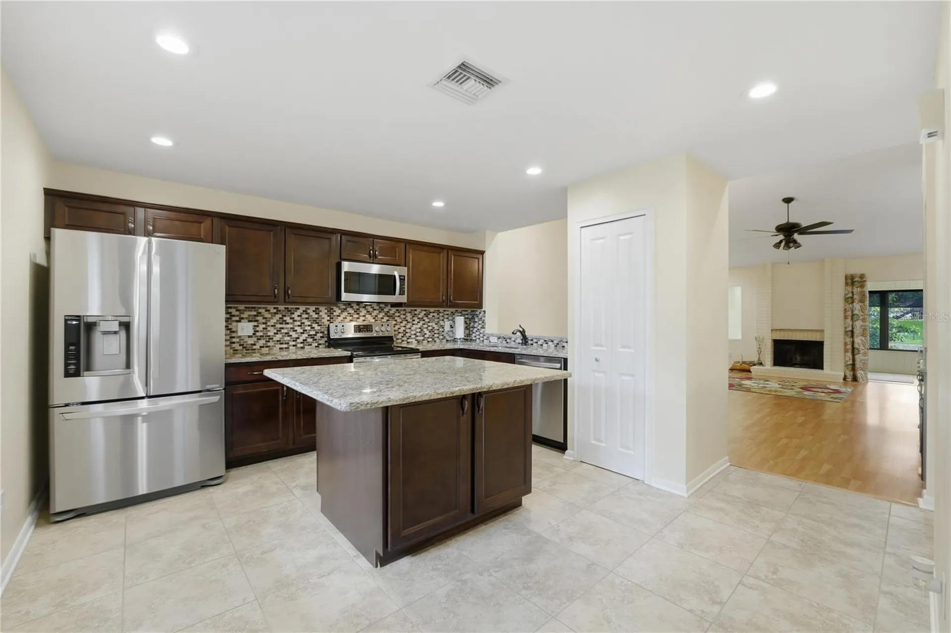 16 Escondido Circle Altamonte Springs FL 32701