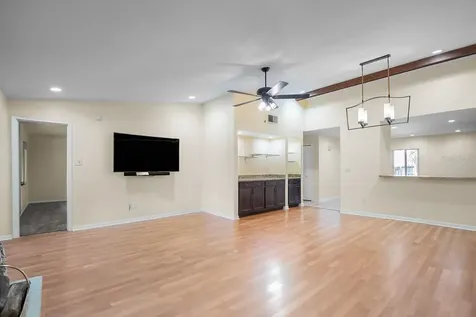 16 Escondido Circle Altamonte Springs FL 32701