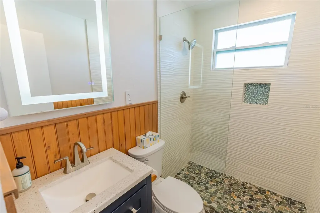 2110 Alcazar Way S St Petersburg FL 33712