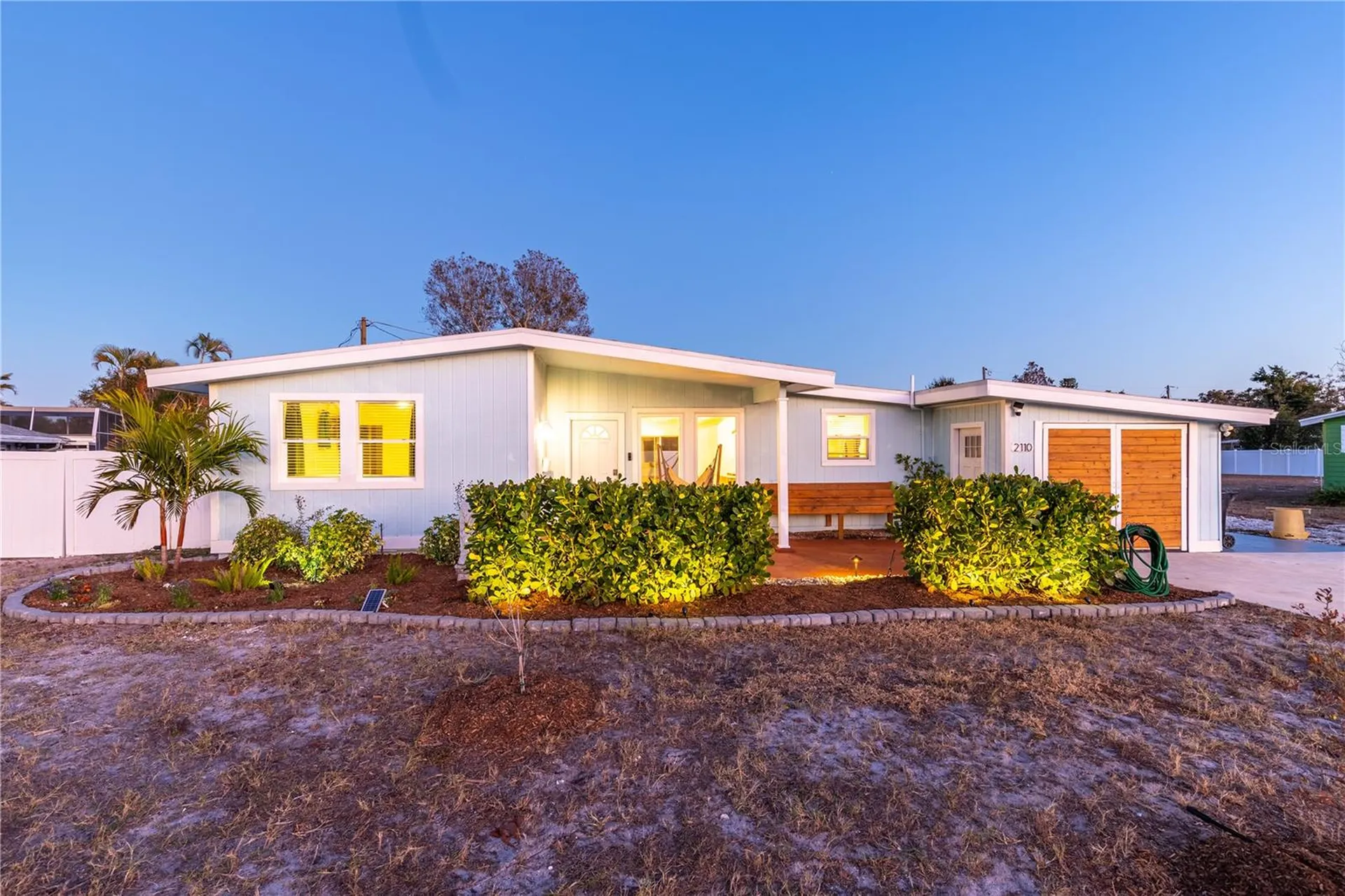 2110 Alcazar Way S St Petersburg FL 33712