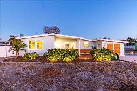2110 Alcazar Way S St Petersburg FL 33712