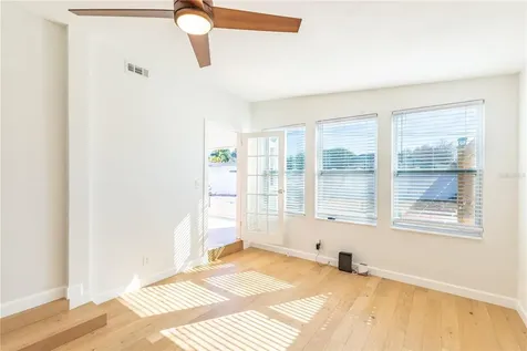 2110 Alcazar Way S St Petersburg FL 33712