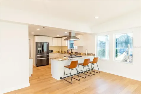 2110 Alcazar Way S St Petersburg FL 33712