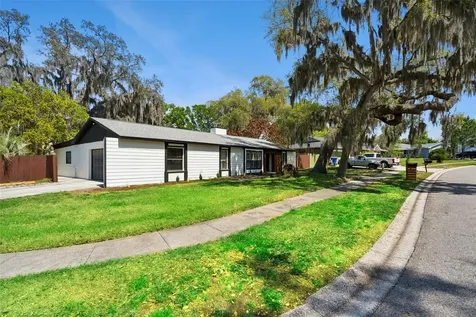 418 E Lakeshore Drive Ocoee FL 34761