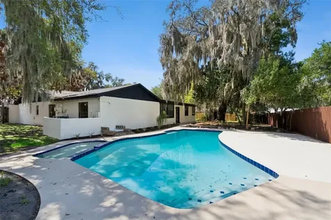 418 E Lakeshore Drive Ocoee FL 34761