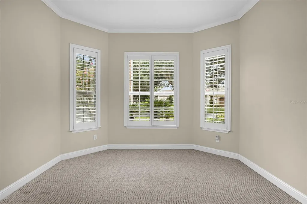 10674 Woodchase Circle Orlando FL 32836