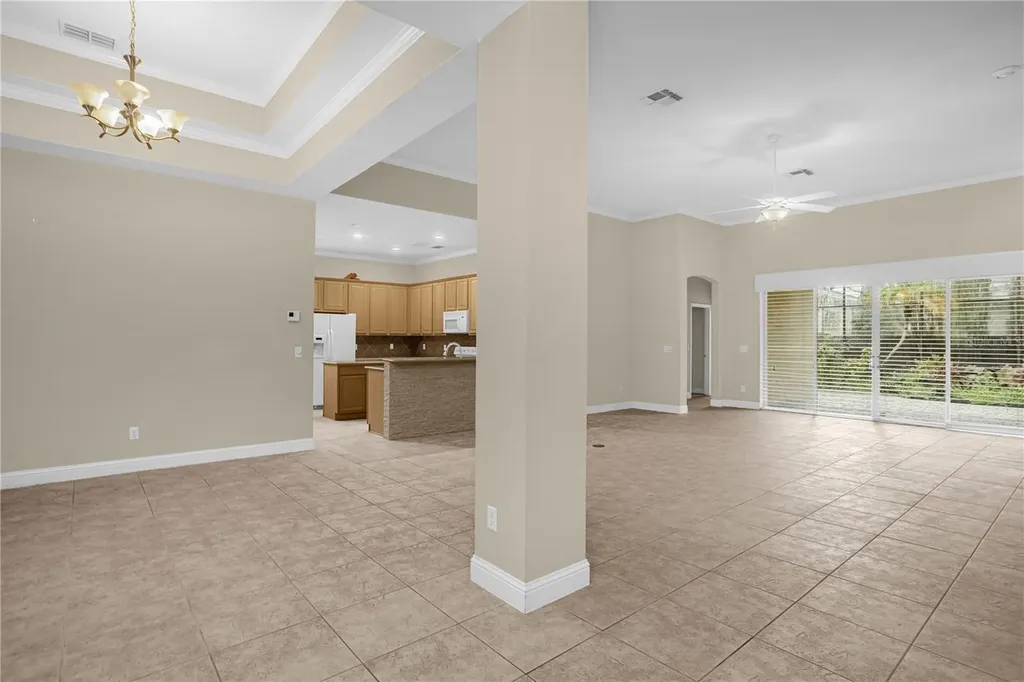 10674 Woodchase Circle Orlando FL 32836