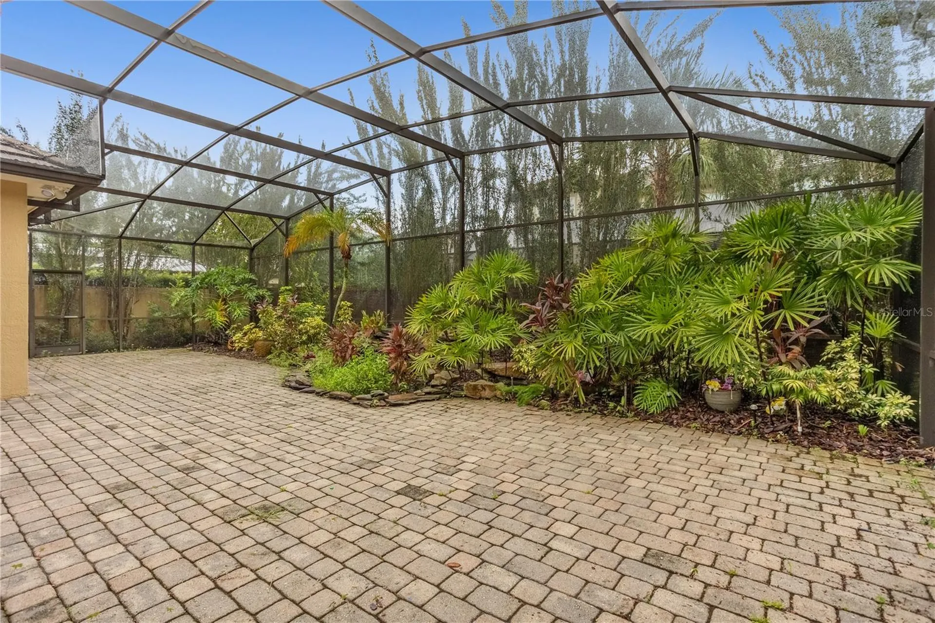 10674 Woodchase Circle Orlando FL 32836