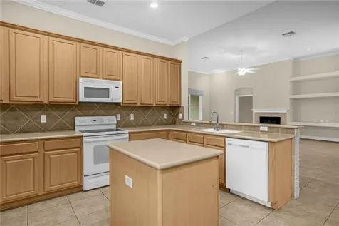 10674 Woodchase Circle Orlando FL 32836
