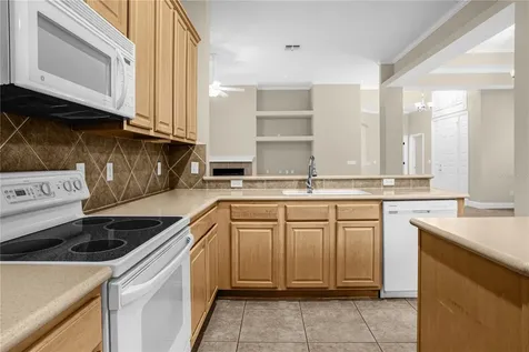 10674 Woodchase Circle Orlando FL 32836