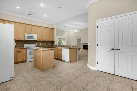 10674 Woodchase Circle Orlando FL 32836