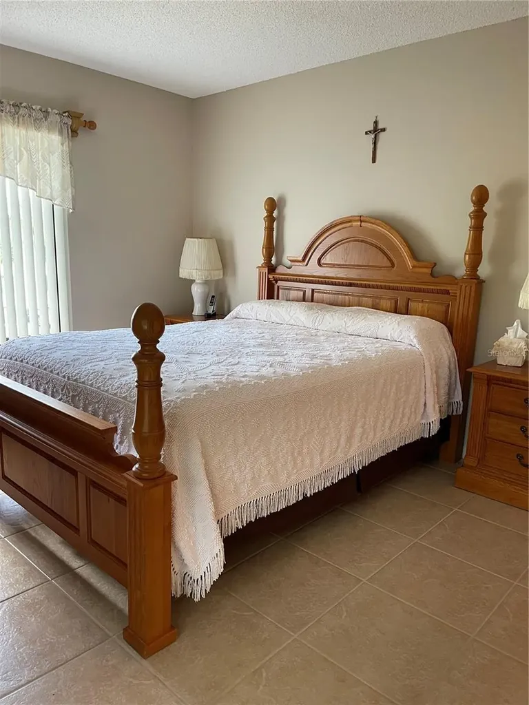 2688 Pine Ridge Way N Palm Harbor FL 34684