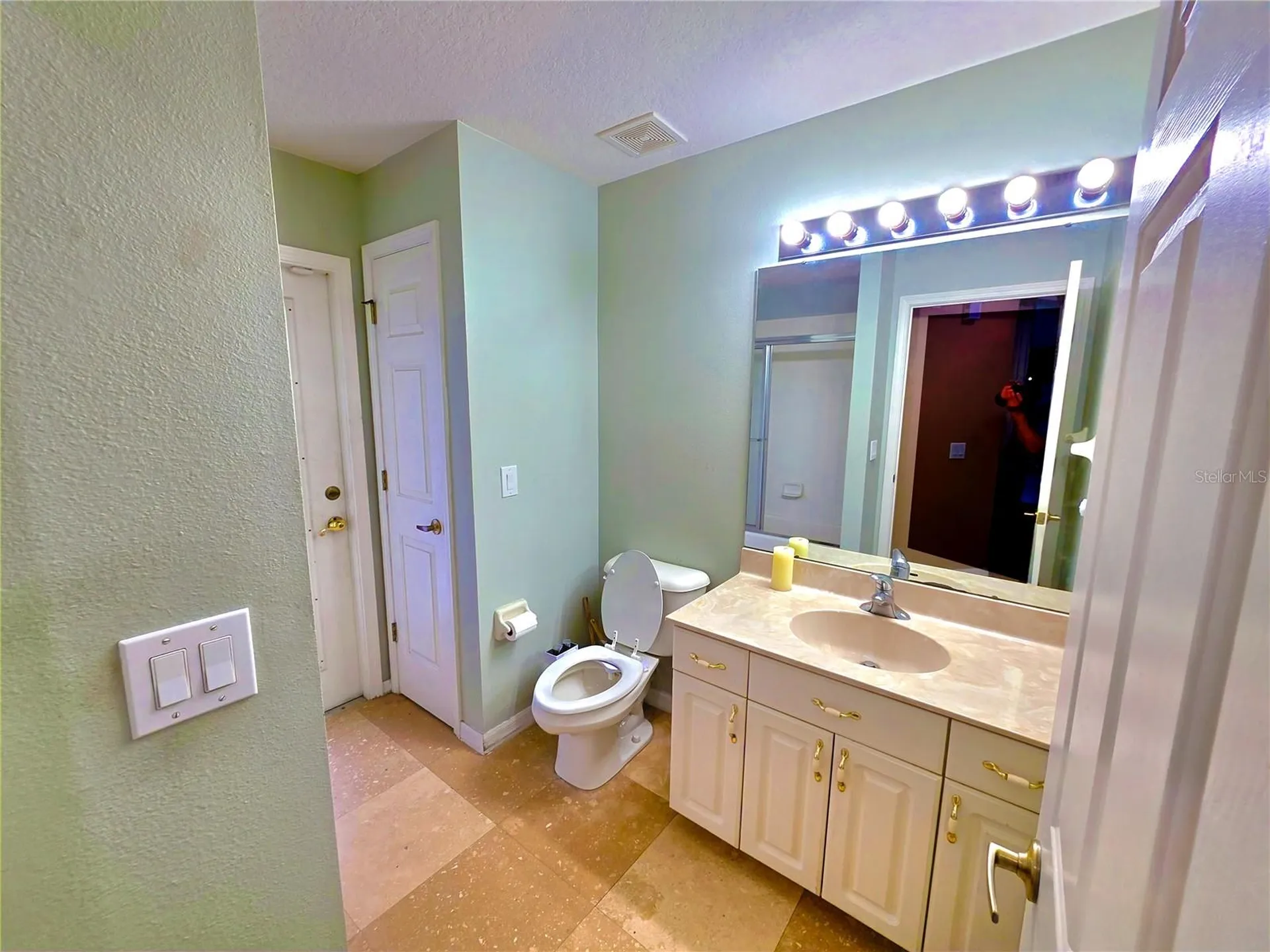 7927 Roundelay Drive New Port Richey FL 34654